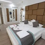Elips Royal & 4* Antalya