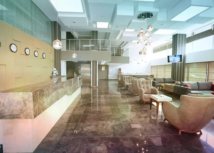 Hotel Elips Royal &