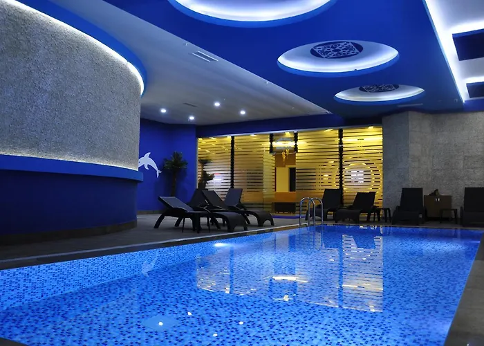 Hotel Elips Royal &