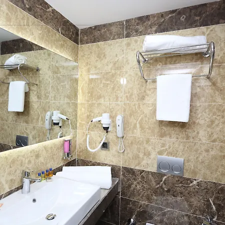 伊利普斯皇家spa及酒店 4*