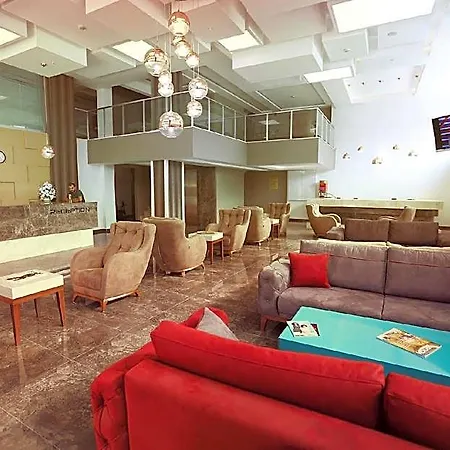 Elips Royal & Hotel