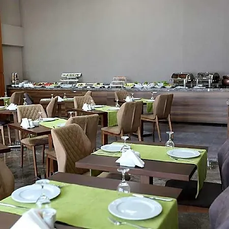 Hotel Elips Royal &