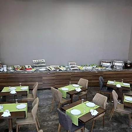 Elips Royal & Hotel 4*