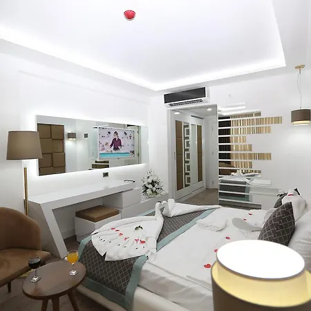 Elips Royal & Hotell Antalya