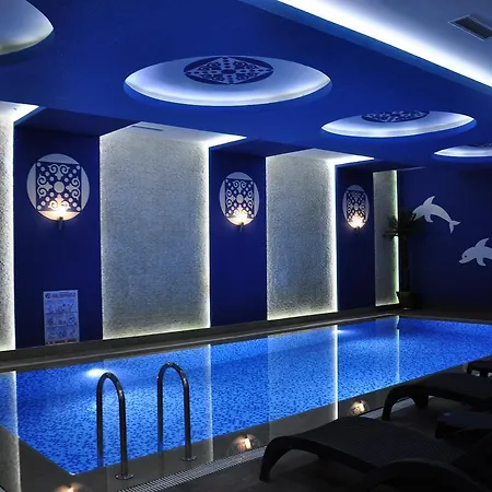 Elips Royal & Otel 4*