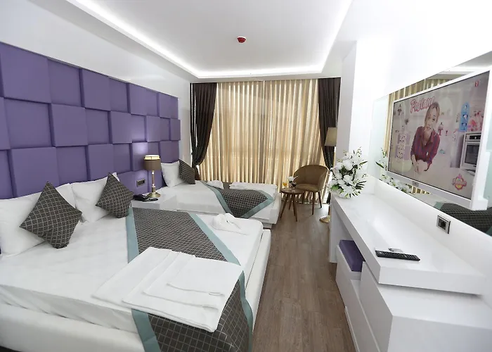 Elips Royal & 4* Анталья