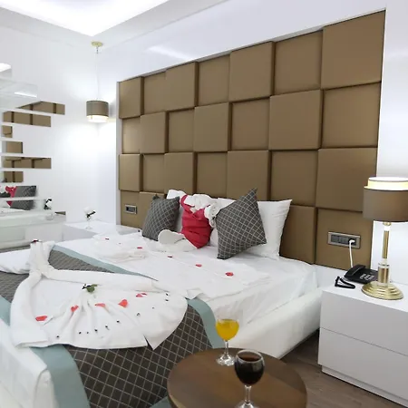 Elips Royal & アンタルヤ