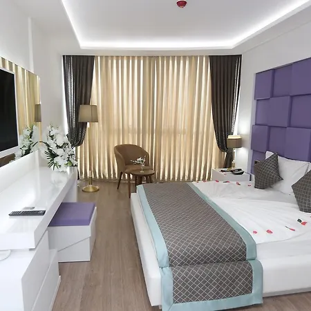 Elips Royal & 4*