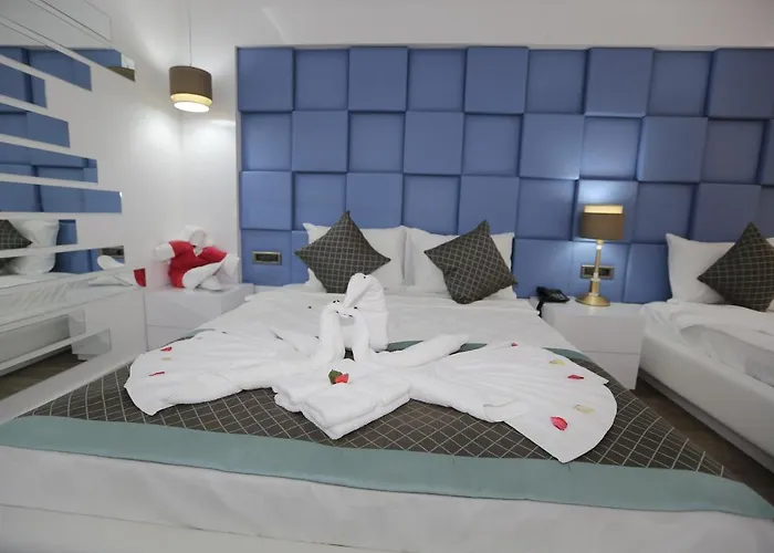 Hotel Elips Royal &